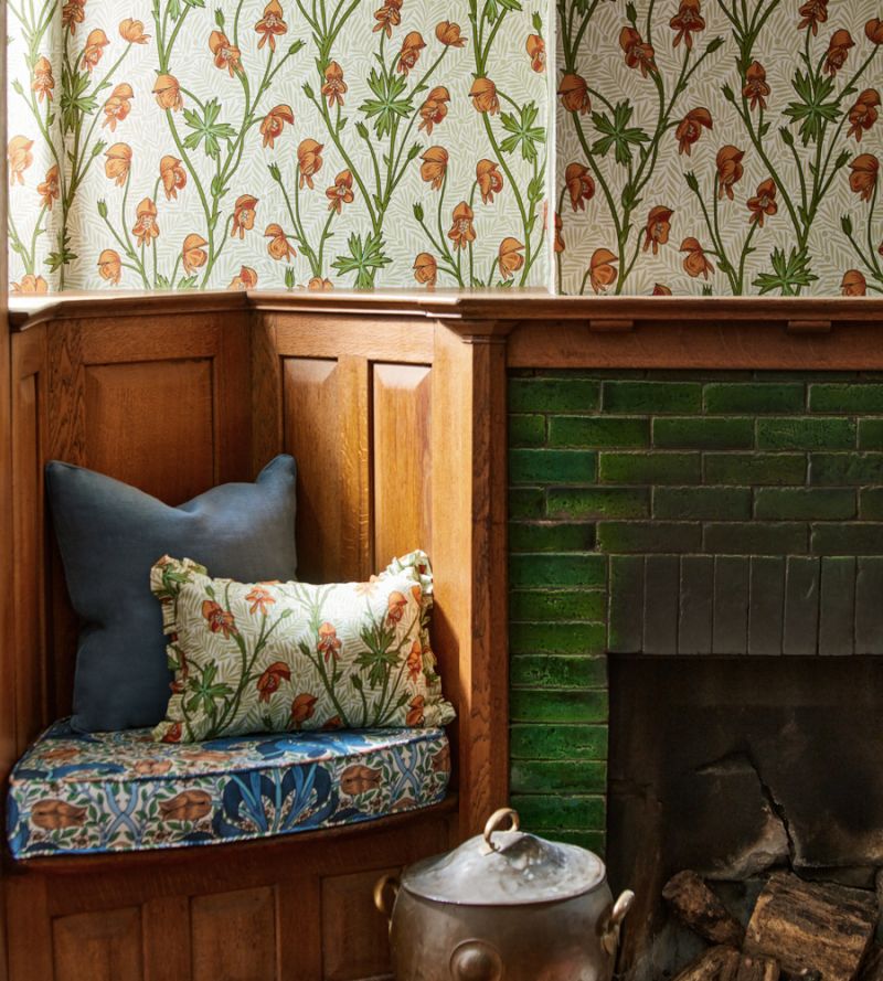 Morris & Co - Monkshood Aqua/Peashoot - 217344