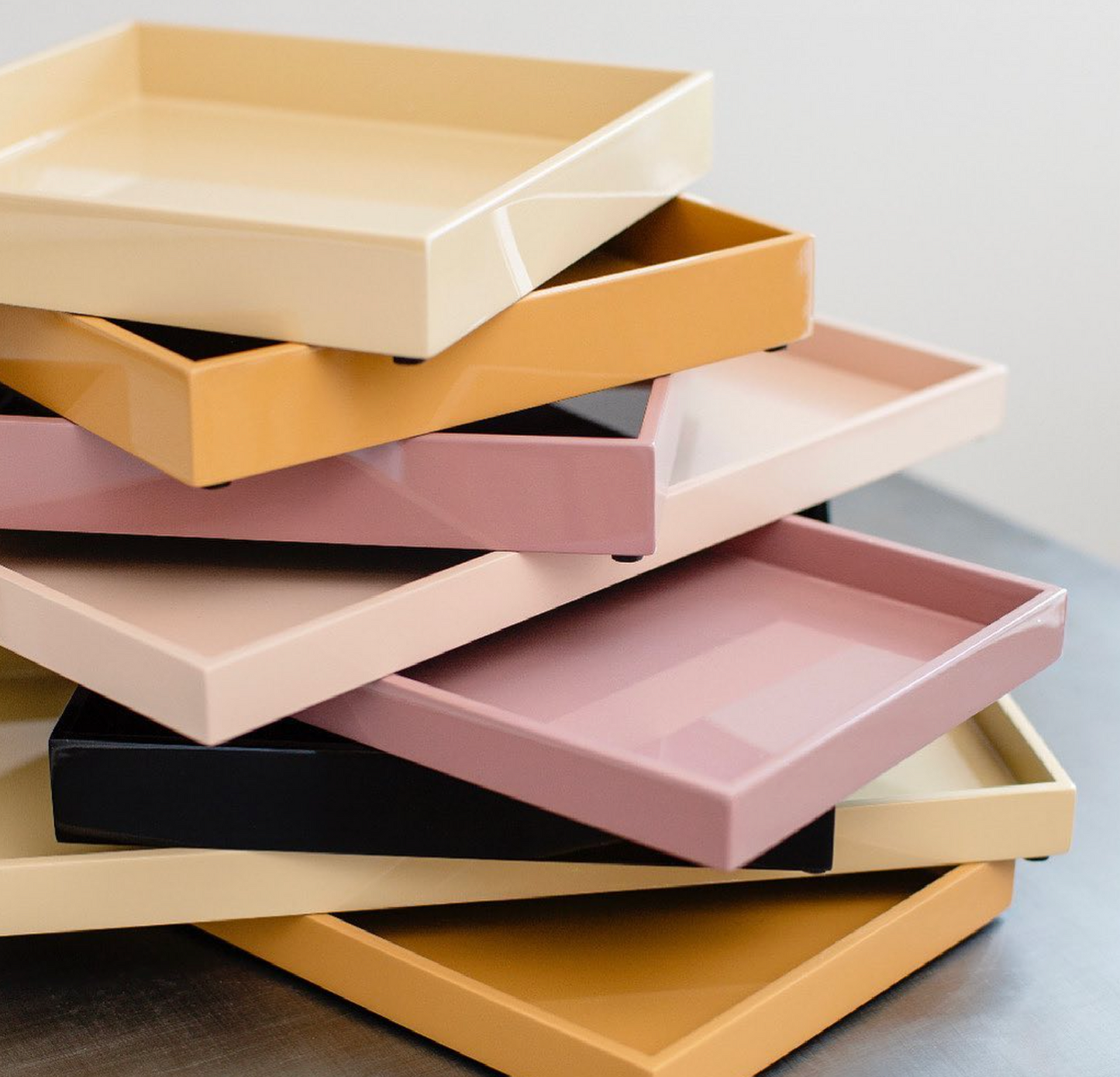 Oi Soi Oi Lacque Tray Sorbet 32X16 cm