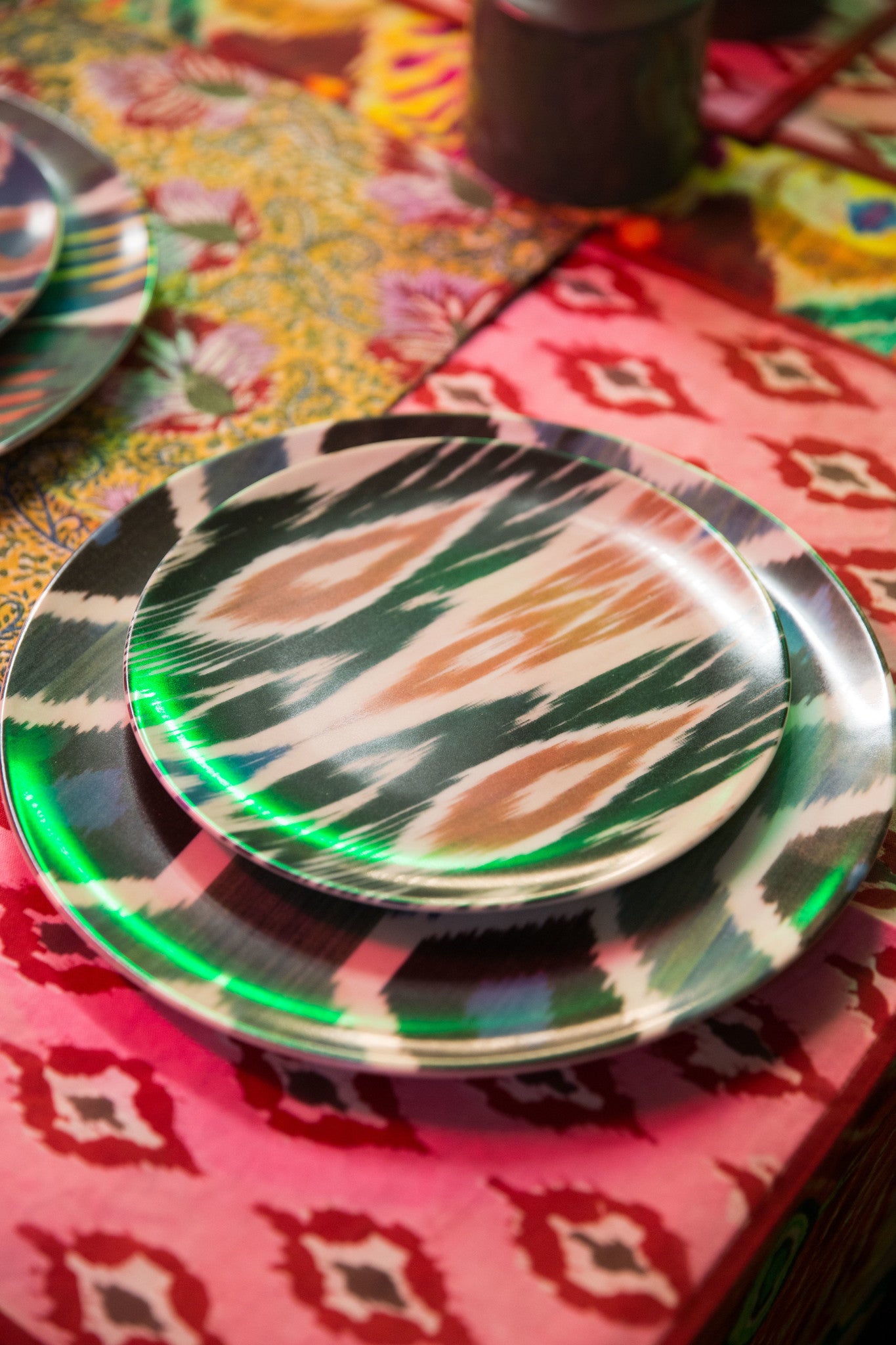Les Ottomans bord Ikat Porselein Multi