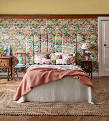 Morris & Co - Campanula Peacock/Opal - 217352